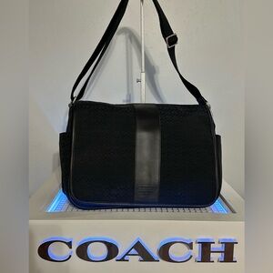 Coach Messenger NWOT Signature Jacquard